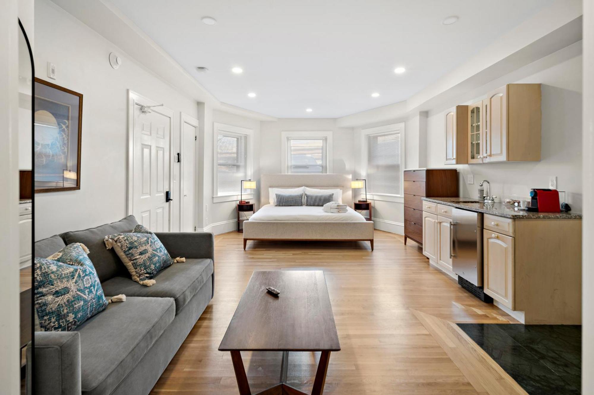 Charlesgate Suites Boston Eksteriør billede